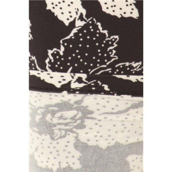 Curvy Plus Black and White Floral Pattern Leggings - Picture 4 of 4
